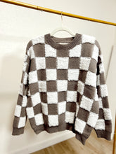 Load image into Gallery viewer, Checkered Sweater
