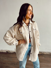 Load image into Gallery viewer, Fleece Sherpa Oversized Jacket
